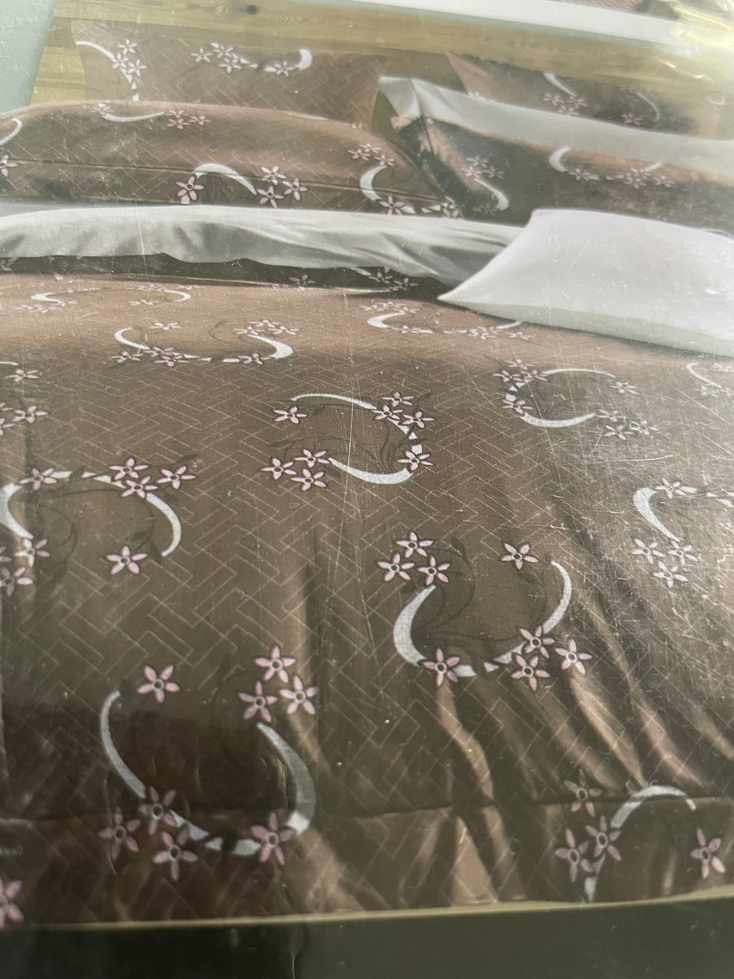 Indulgence - Bed sheet