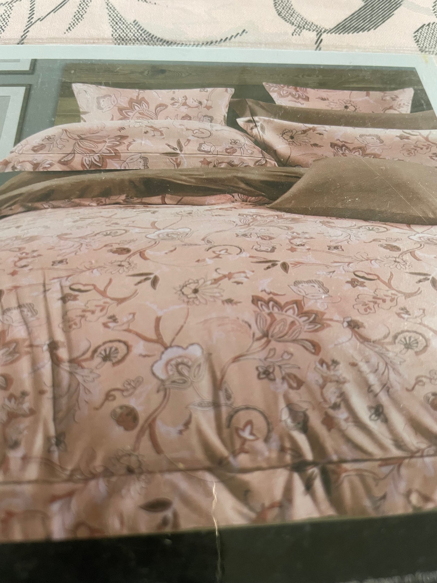 Indulgence - Bed sheet