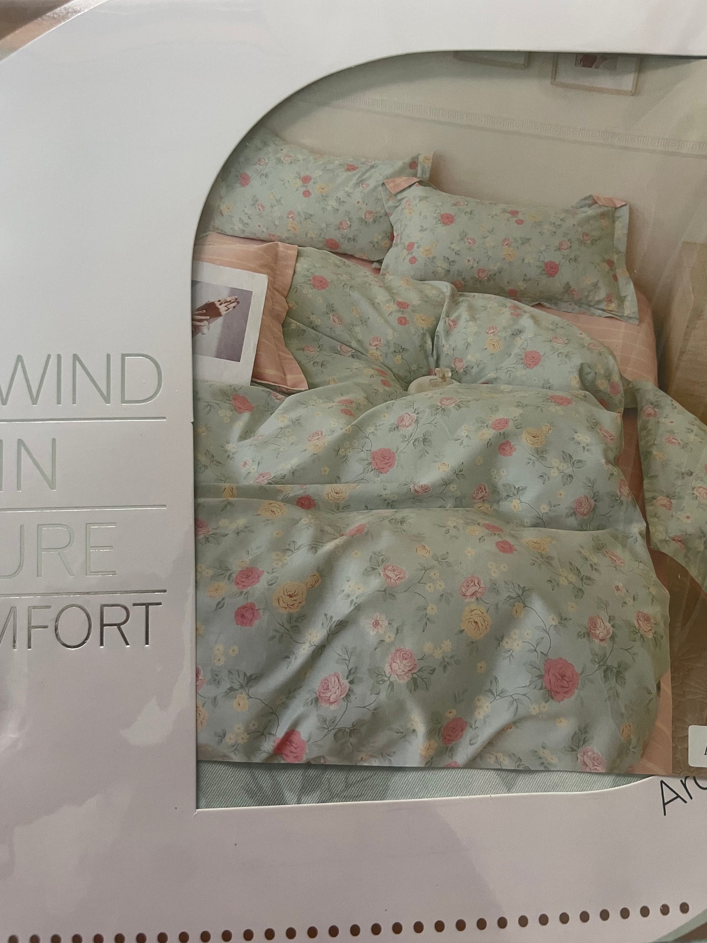 Aroma fitted Bedsheet