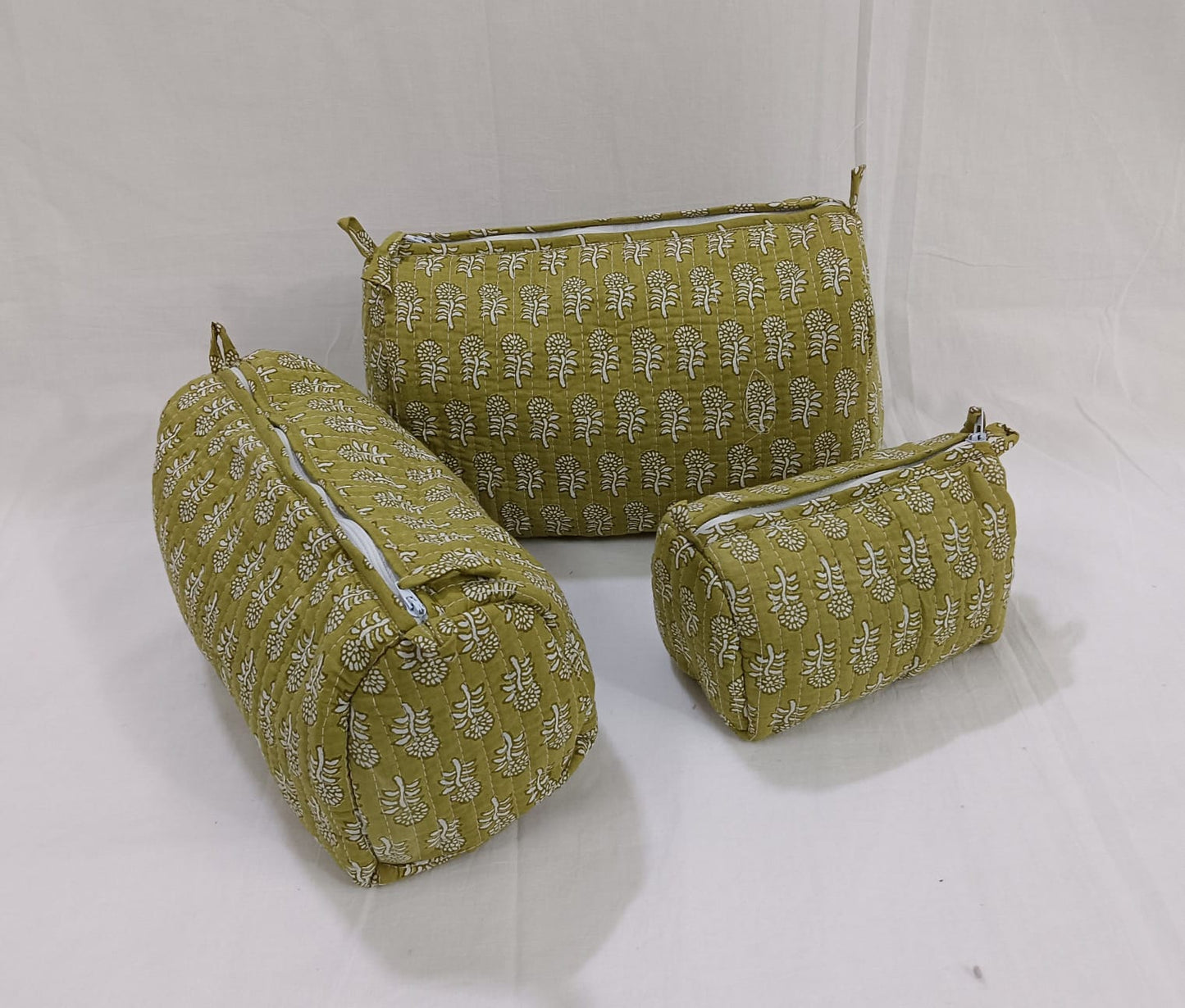 Geetanjali Quilted Toiletry Organizer Set – Stylish Block Printed Travel Pouches (3 Pieces)